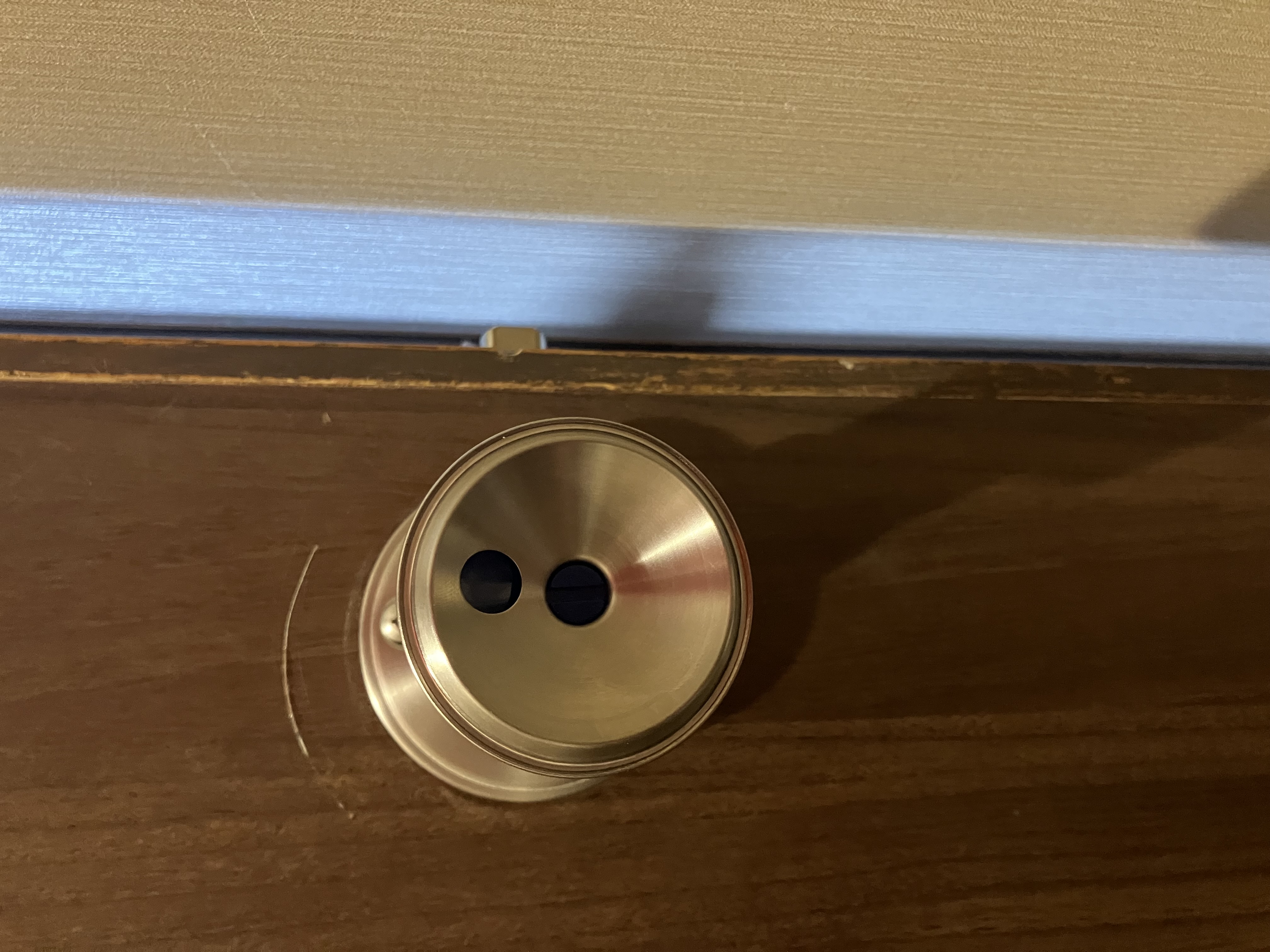 ドアのトラブルでお困りの方必見！